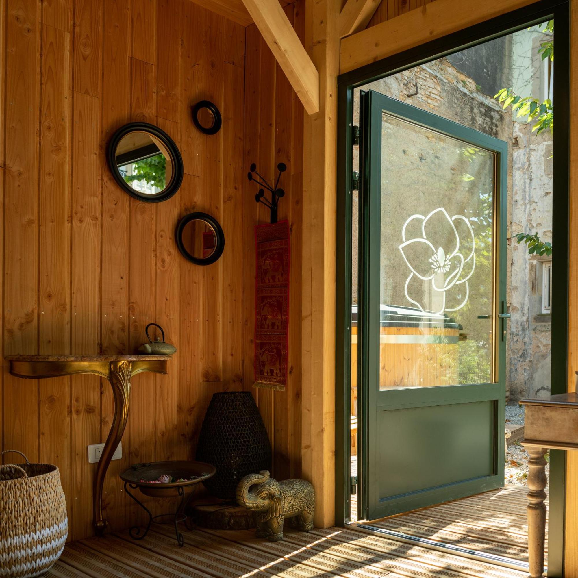 Apartamento La Mezzanine Du Parc Du Magnolia Montbéliard Exterior foto